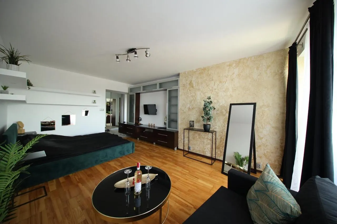 Bronco Apartments Warszawa