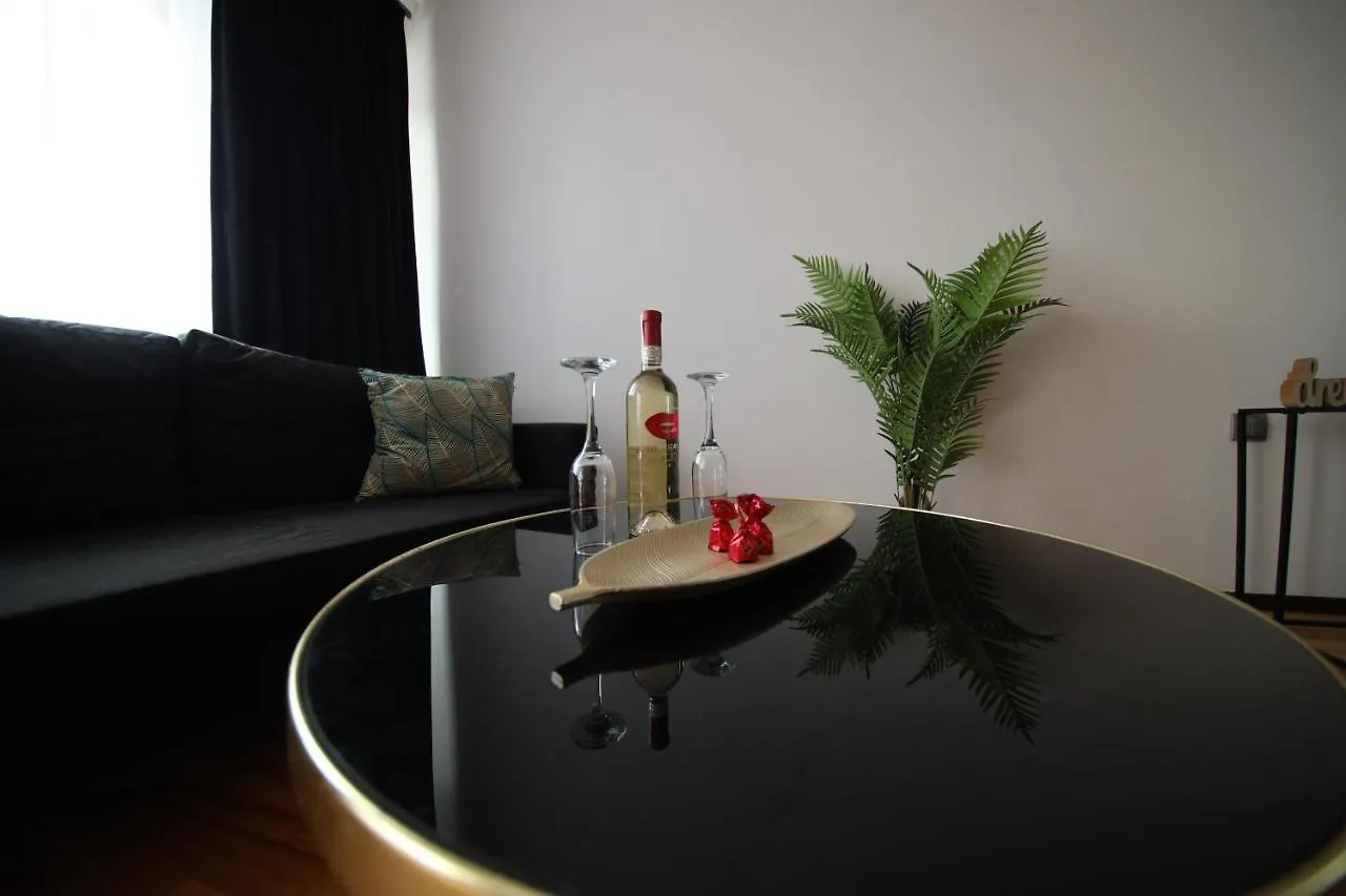 Bronco Apartments Warszawa Polska