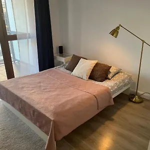 Apartament Jana Kazimierza 66